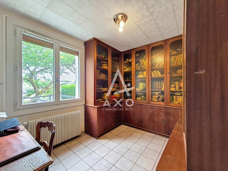 Maison - 147 m² - 9 pièces