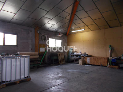 Local d'activité / Entrepôt - 2 300 m²