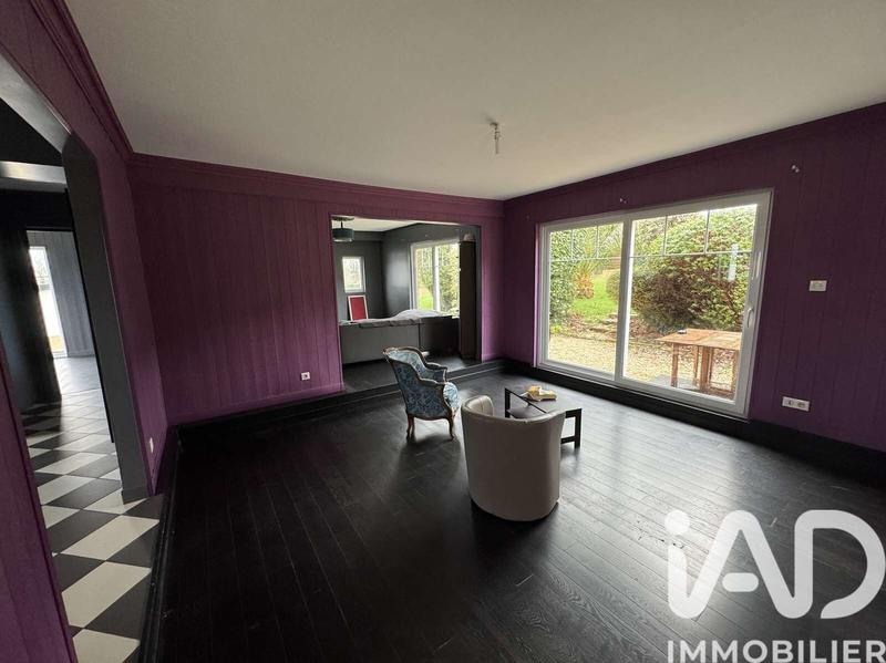 Maison - 182 m² - 7 pièces