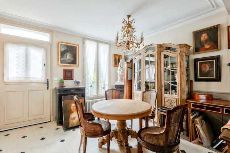 Pavillon - 196 m² - 5 pièces