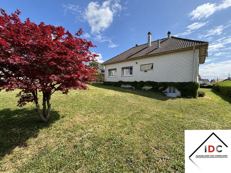 Maison - 105 m² - 5 pièces