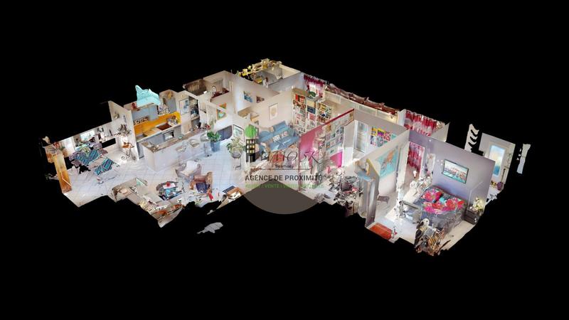 Appartement - 105 m² - 5 pièces