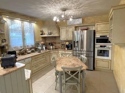 Maison - 128 m² - 5 pièces