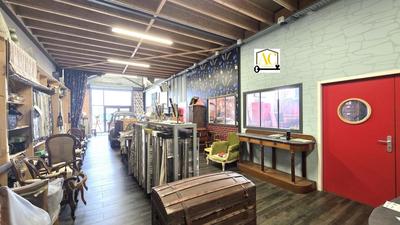 Local commercial - 320 m²