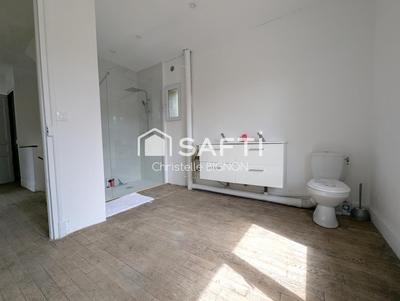 Maison - 140 m² - 5 pièces