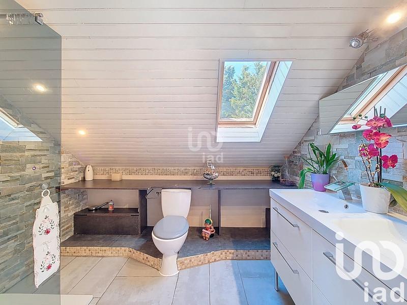 Maison - 175 m² - 8 pièces