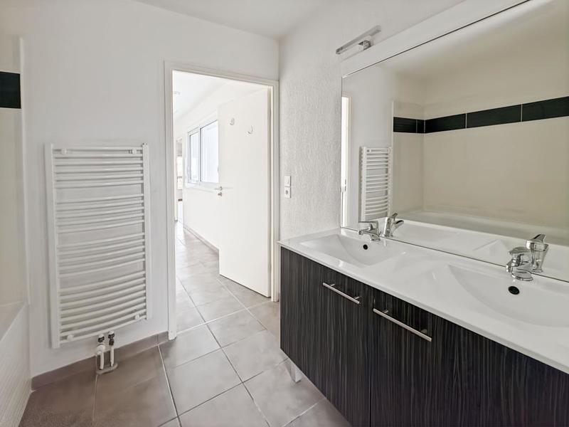 Villa - 77 m² - 3 pièces