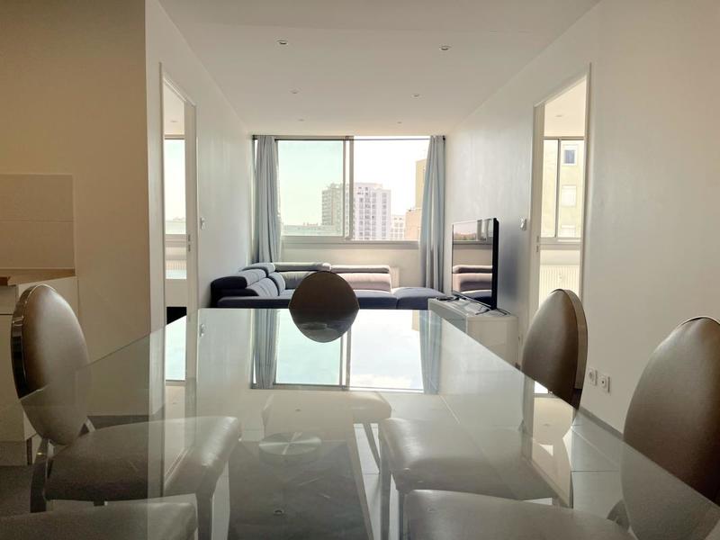 Appartement - 102 m² - 6 pièces