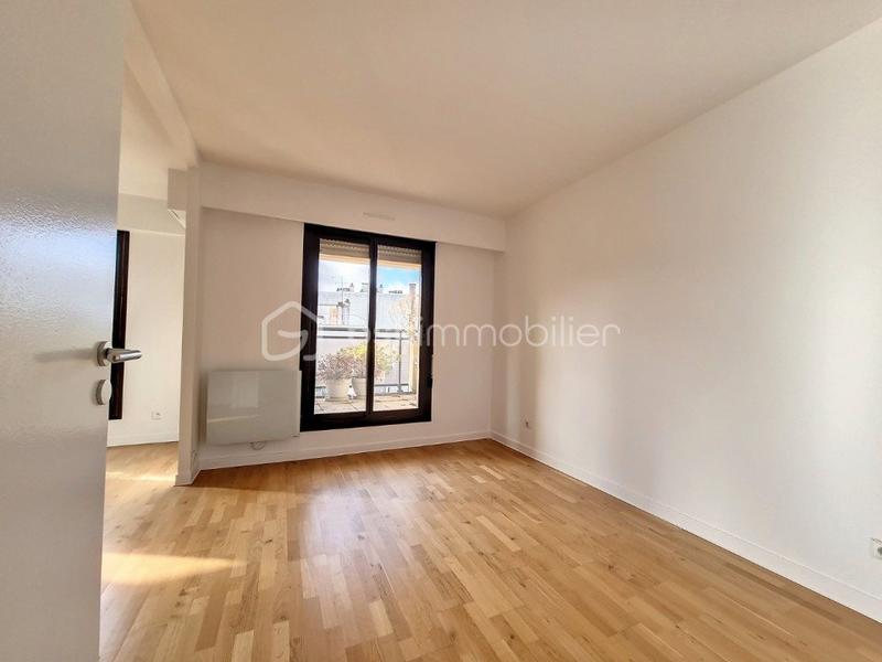 Appartement - 75 m² - 4 pièces