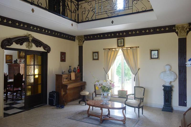 Maison de maîtres - 172 m² - 8 pièces