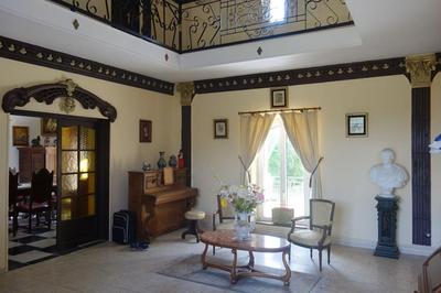 Maison de maîtres - 172 m² - 8 pièces