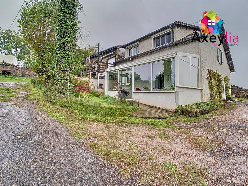 Maison - 161 m² - 8 pièces