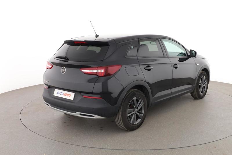 Opel Grandland X 1.5 Diesel Design &amp; Tech Auto 130 ch