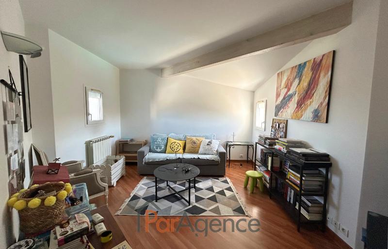 Maison - 184 m² - 6 pièces