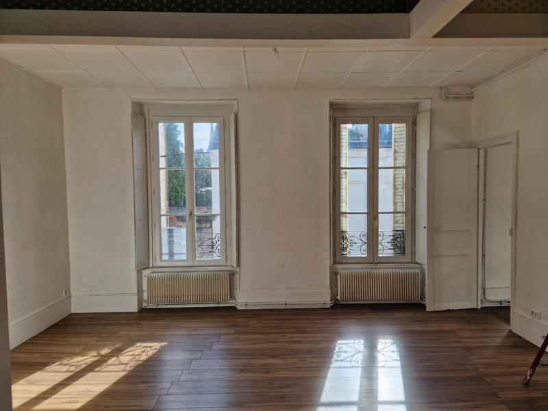 Immeuble - 142 m² - 5 pièces