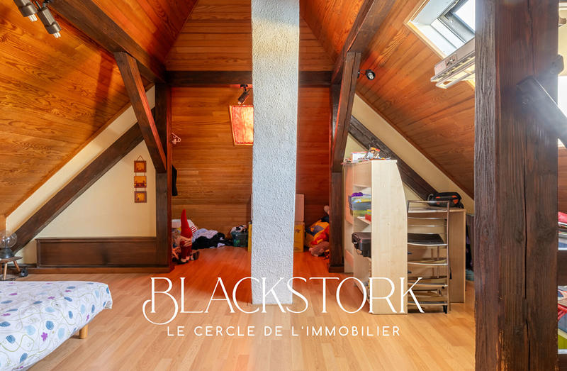 Maison - 115 m² - 6 pièces