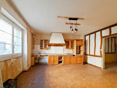 Maison de village - 79 m² - 5 pièces