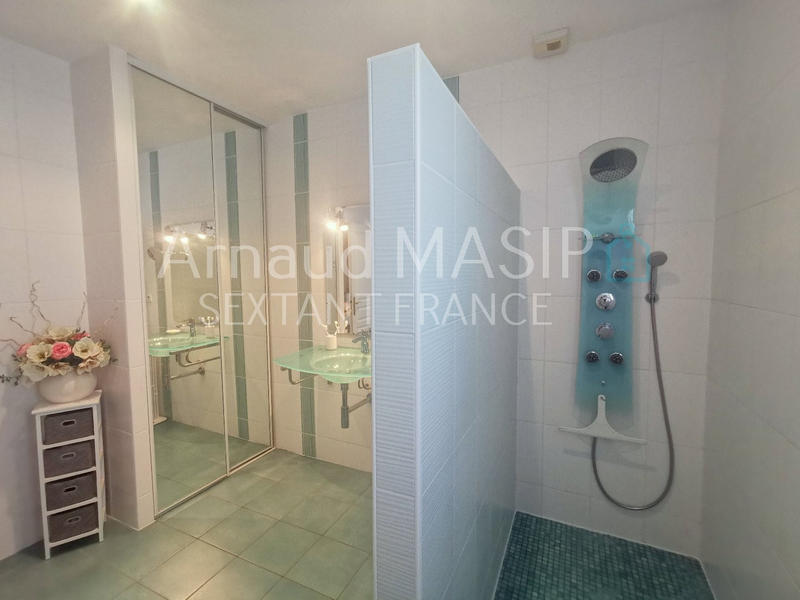 Maison - 152 m² - 6 pièces