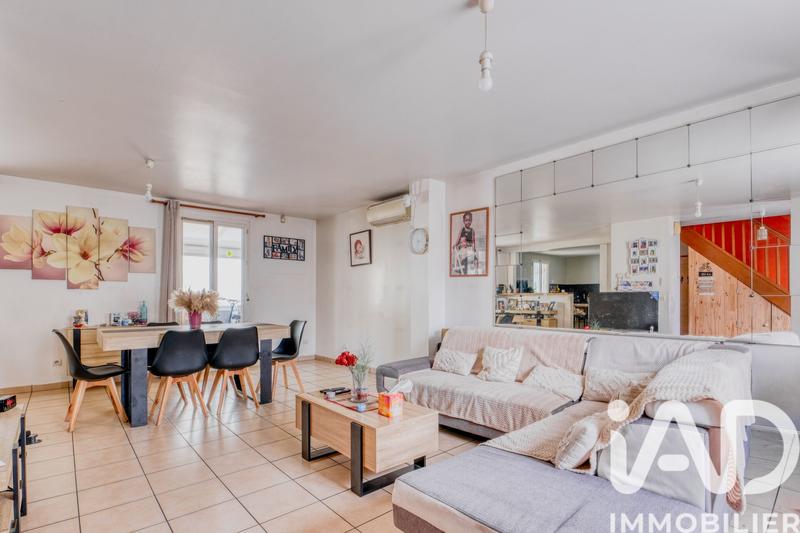 Maison - 151 m² - 6 pièces
