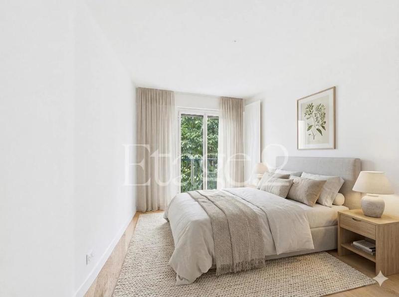 Appartement - 99 m² - 5 pièces