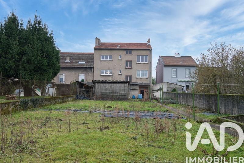 Maison - 170 m² - 8 pièces