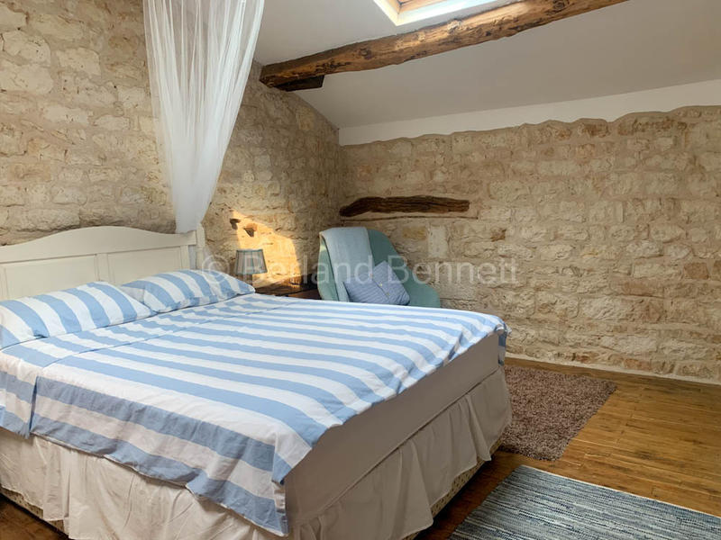 Maison en pierre - 160 m² - 5 pièces