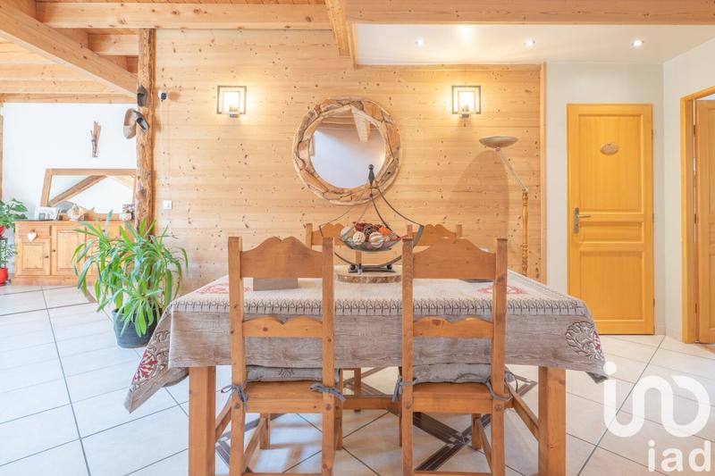 Duplex - 111 m² - 4 pièces