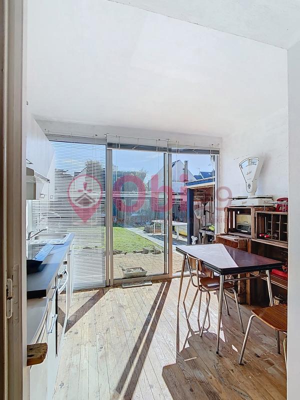 Immeuble - 166 m² - 10 pièces