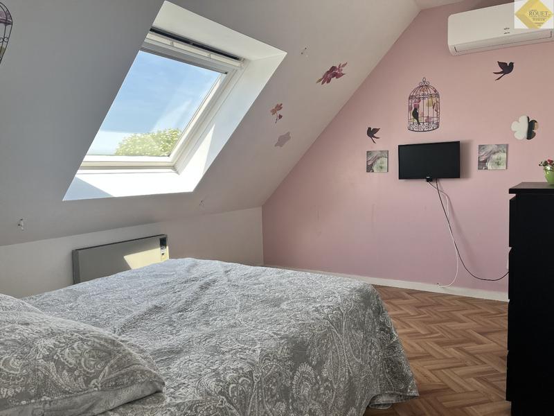 Maison - 121 m² - 8 pièces