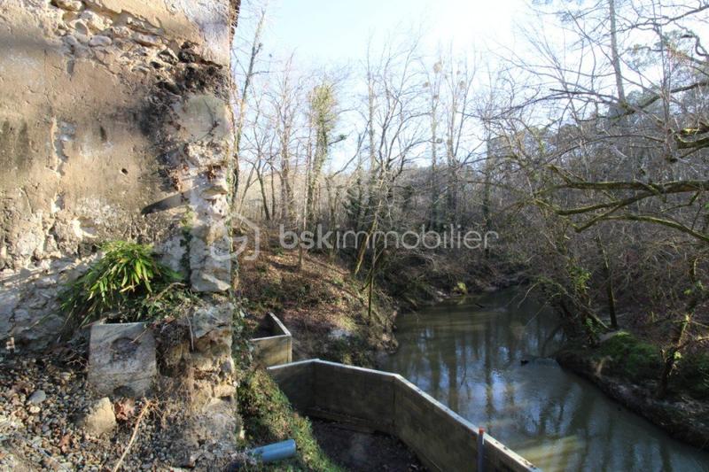 Moulin - 185 m² - 7 pièces