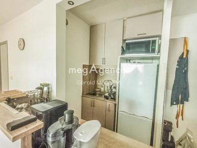 Appartement - 49 m² - 2 pièces