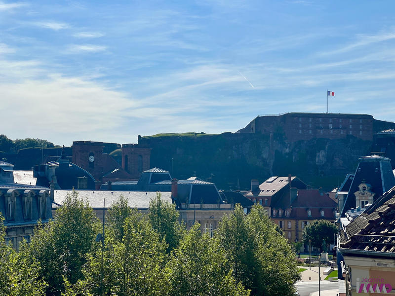 Appartement - 153 m² - 6 pièces