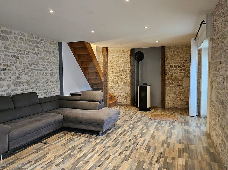 Maison - 90 m² - 4 pièces