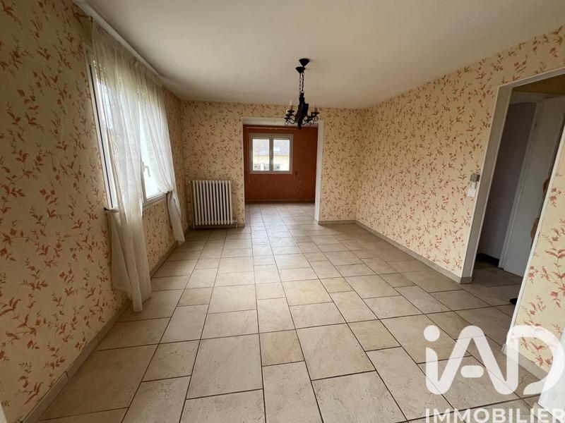 Maison - 111 m² - 6 pièces