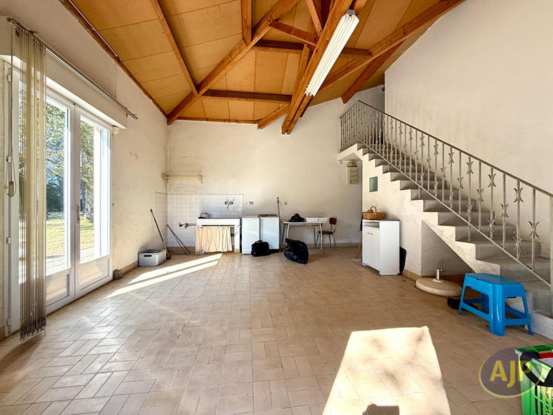 Maison - 143 m² - 5 pièces