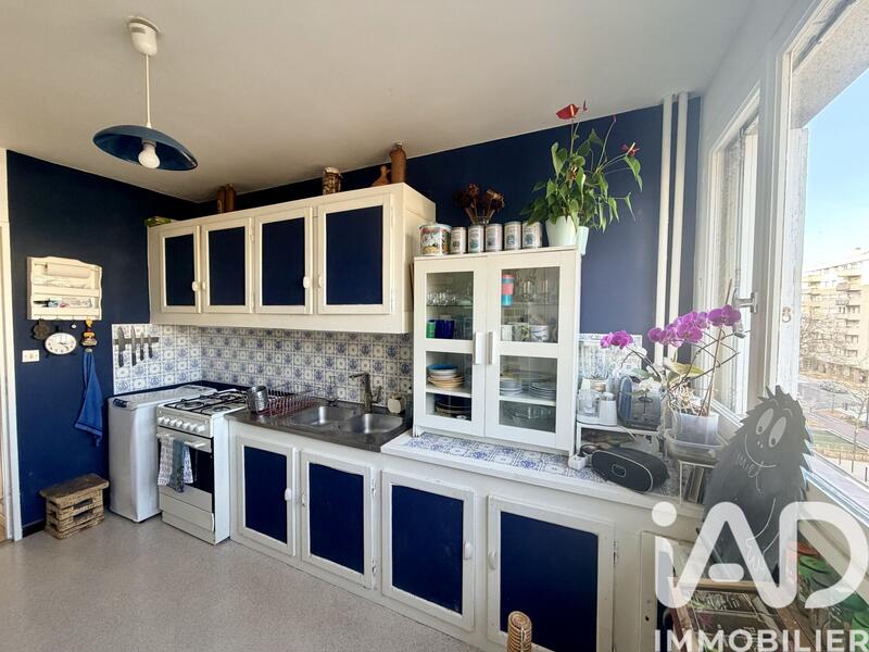 Appartement - 80 m² - 3 pièces