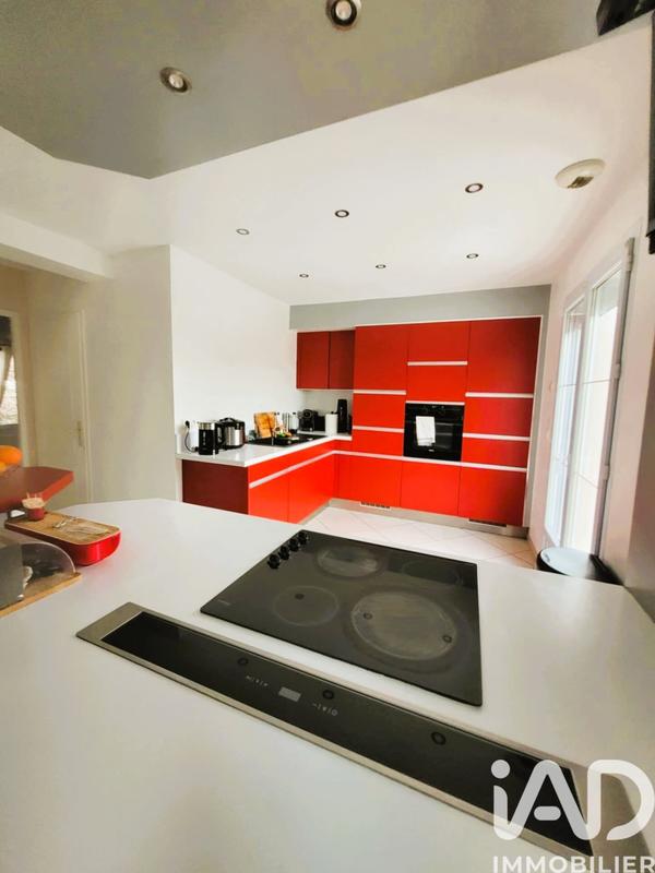 Maison - 140 m² - 6 pièces