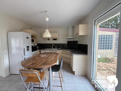 Maison - 91 m² - 4 pièces