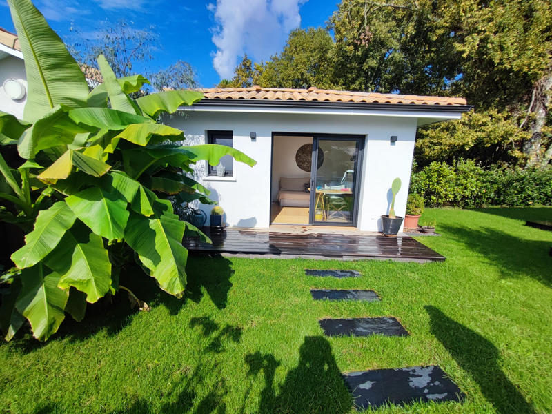 Villa - 182 m² - 6 pièces