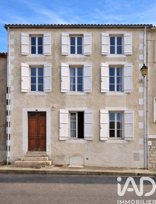 Maison - 150 m² - 6 pièces
