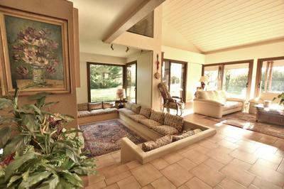 Maison - 267 m² - 10 pièces