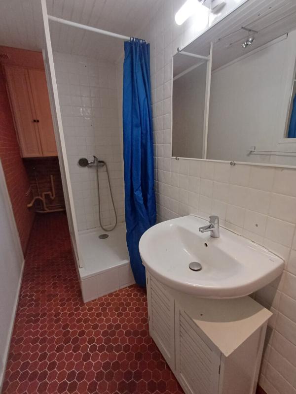 Appartement - 70 m² - 2 pièces