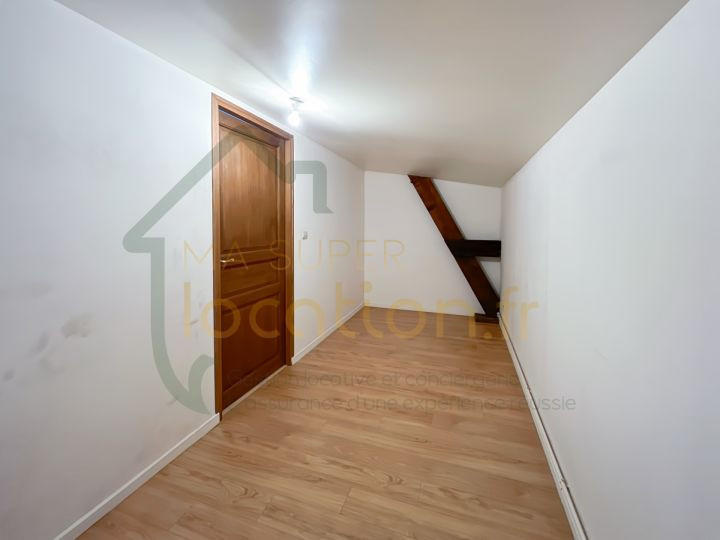 Appartement - 138 m² - 6 pièces