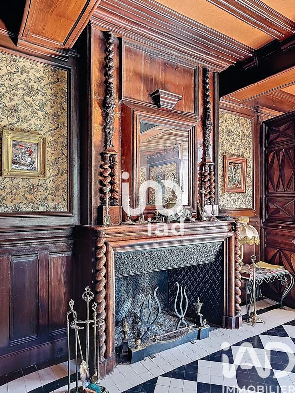 Château - 385 m² - 10 pièces