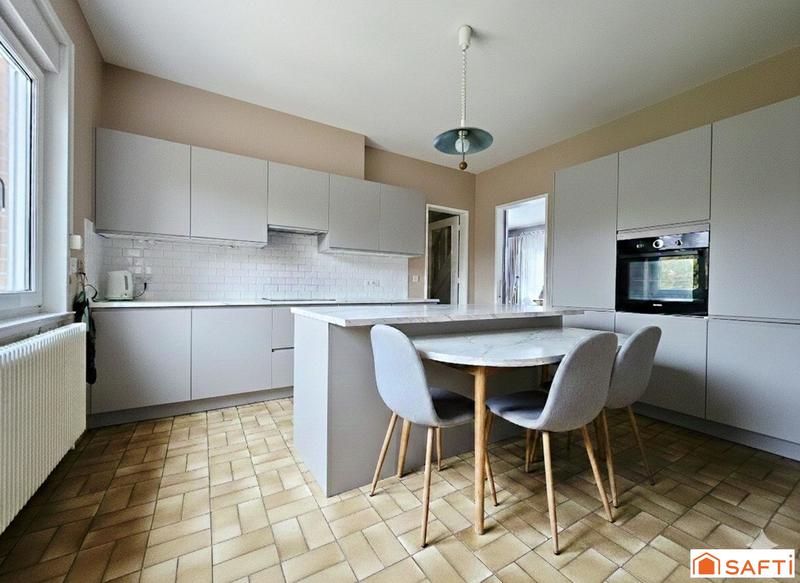 Maison - 128 m² - 6 pièces