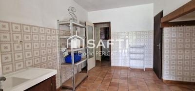 Maison - 275 m² - 7 pièces