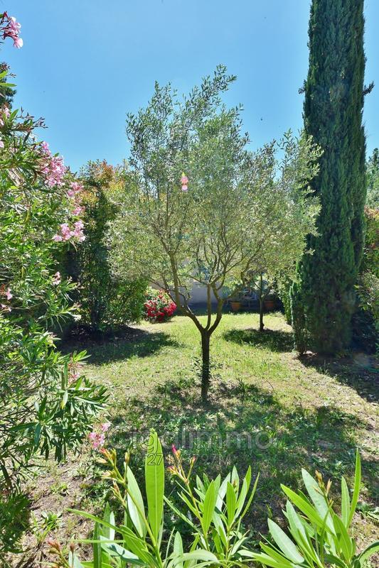 Villa - 85 m² - 5 pièces