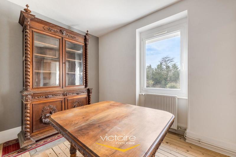 Maison - 111 m² - 4 pièces