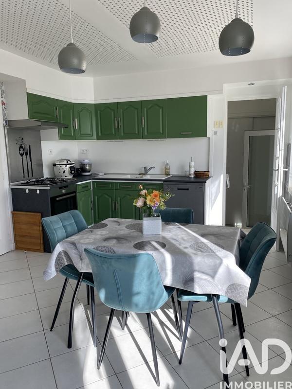 Maison - 90 m² - 4 pièces