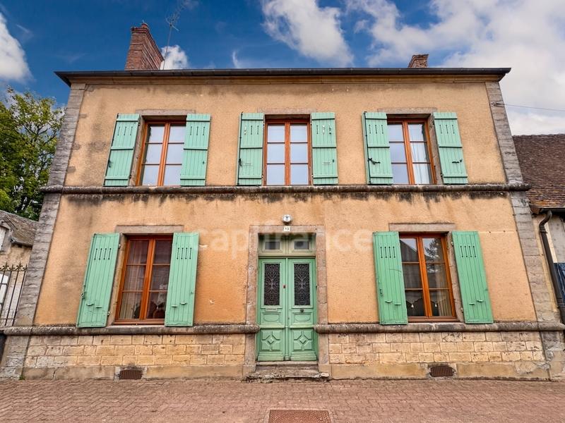 Maison de village - 164 m² - 5 pièces